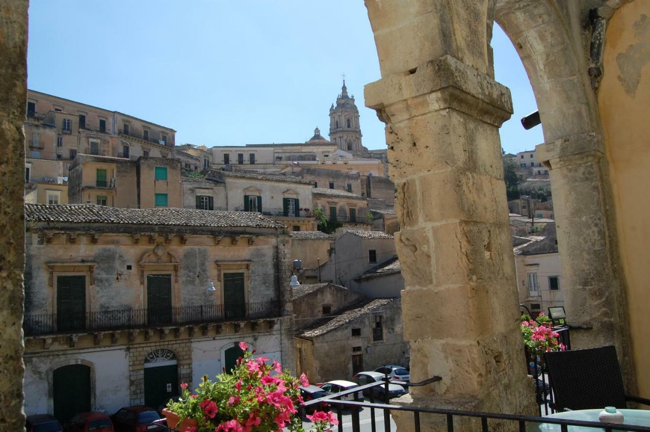 B&B Al Cortiletto Modica Centro Экстерьер фото